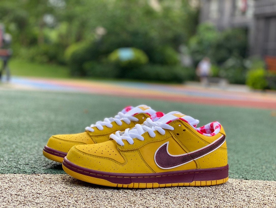 nike sb yellow lobster